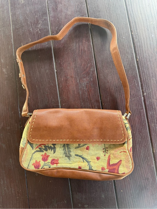 Liz Claiborne Handbags - Liz Claiborne Womens Small Floral Shoulder Purse Bag Leather & Stitched Fabric
